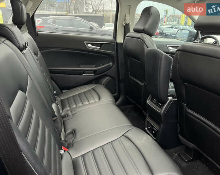 Сірий Форд Едж, об'ємом двигуна 2 л та пробігом 147 тис. км за 16700 $, фото 13 на Automoto.ua