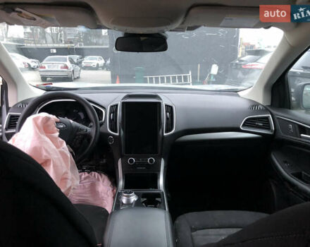 Сірий Форд Едж, об'ємом двигуна 2 л та пробігом 25 тис. км за 13900 $, фото 11 на Automoto.ua