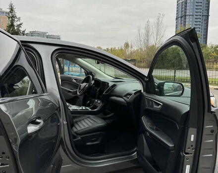 Серый Форд Эдж, объемом двигателя 2 л и пробегом 127 тыс. км за 19200 $, фото 14 на Automoto.ua