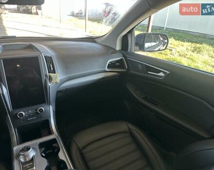 Серый Форд Эдж, объемом двигателя 2 л и пробегом 111 тыс. км за 22300 $, фото 28 на Automoto.ua