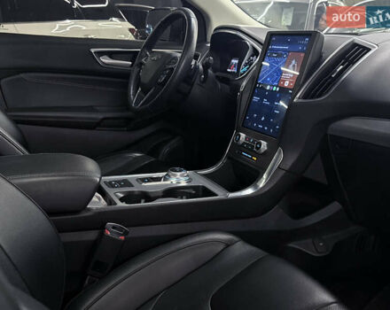 Серый Форд Эдж, объемом двигателя 2 л и пробегом 46 тыс. км за 23999 $, фото 16 на Automoto.ua