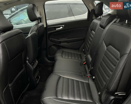 Сірий Форд Едж, об'ємом двигуна 2 л та пробігом 147 тис. км за 16700 $, фото 10 на Automoto.ua