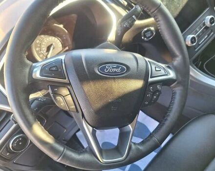 Сірий Форд Едж, об'ємом двигуна 2 л та пробігом 110 тис. км за 17499 $, фото 45 на Automoto.ua