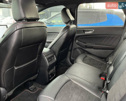 Сірий Форд Едж, об'ємом двигуна 2 л та пробігом 149 тис. км за 18700 $, фото 10 на Automoto.ua