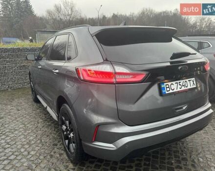 Сірий Форд Едж, об'ємом двигуна 2 л та пробігом 62 тис. км за 22800 $, фото 1 на Automoto.ua