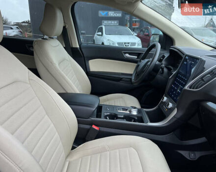 Серый Форд Эдж, объемом двигателя 2 л и пробегом 82 тыс. км за 17999 $, фото 19 на Automoto.ua