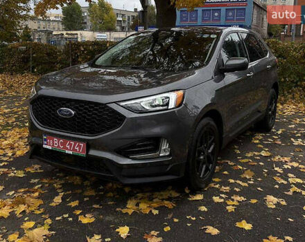 Сірий Форд Едж, об'ємом двигуна 2 л та пробігом 105 тис. км за 17350 $, фото 1 на Automoto.ua