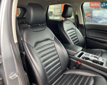 Серый Форд Эдж, объемом двигателя 2 л и пробегом 160 тыс. км за 19400 $, фото 24 на Automoto.ua