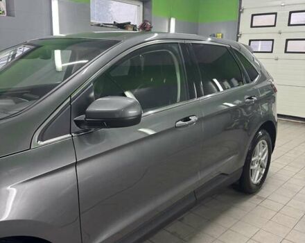 Сірий Форд Едж, об'ємом двигуна 2 л та пробігом 83 тис. км за 21700 $, фото 5 на Automoto.ua