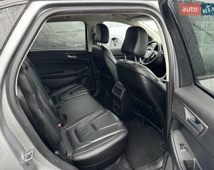 Сірий Форд Едж, об'ємом двигуна 2 л та пробігом 123 тис. км за 18900 $, фото 11 на Automoto.ua