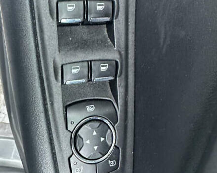 Серый Форд Эдж, объемом двигателя 2 л и пробегом 260 тыс. км за 15300 $, фото 13 на Automoto.ua