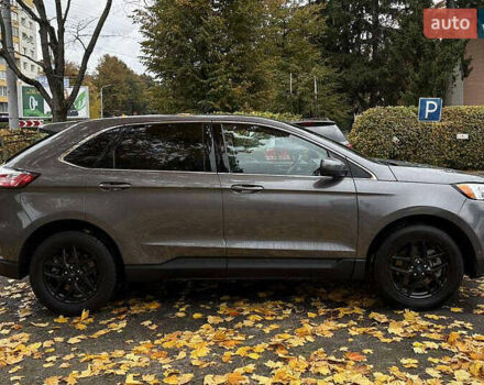 Сірий Форд Едж, об'ємом двигуна 2 л та пробігом 105 тис. км за 17350 $, фото 9 на Automoto.ua