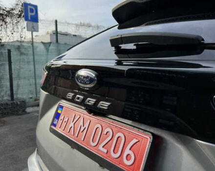 Серый Форд Эдж, объемом двигателя 2 л и пробегом 125 тыс. км за 17850 $, фото 21 на Automoto.ua