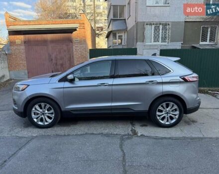 Серый Форд Эдж, объемом двигателя 2 л и пробегом 118 тыс. км за 22500 $, фото 1 на Automoto.ua