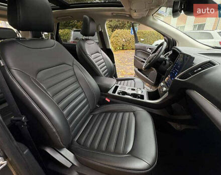 Сірий Форд Едж, об'ємом двигуна 2 л та пробігом 105 тис. км за 17350 $, фото 11 на Automoto.ua