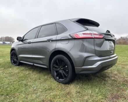 Сірий Форд Едж, об'ємом двигуна 2 л та пробігом 21 тис. км за 11000 $, фото 4 на Automoto.ua