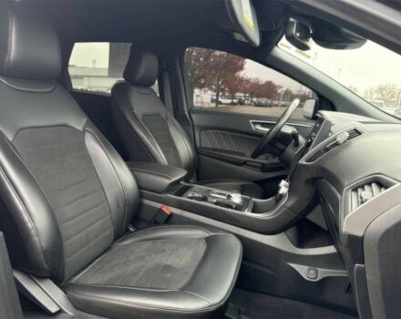 Сірий Форд Едж, об'ємом двигуна 2 л та пробігом 21 тис. км за 11000 $, фото 8 на Automoto.ua