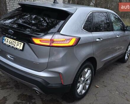 Серый Форд Эдж, объемом двигателя 2 л и пробегом 132 тыс. км за 22950 $, фото 1 на Automoto.ua
