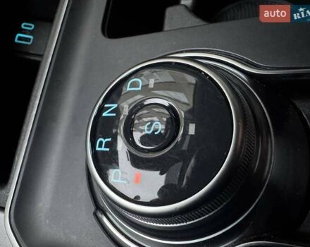 Сірий Форд Едж, об'ємом двигуна 2 л та пробігом 62 тис. км за 22800 $, фото 14 на Automoto.ua