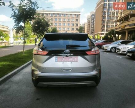 Серый Форд Эдж, объемом двигателя 2 л и пробегом 112 тыс. км за 17900 $, фото 5 на Automoto.ua