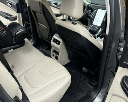 Серый Форд Эдж, объемом двигателя 2 л и пробегом 30 тыс. км за 28500 $, фото 5 на Automoto.ua