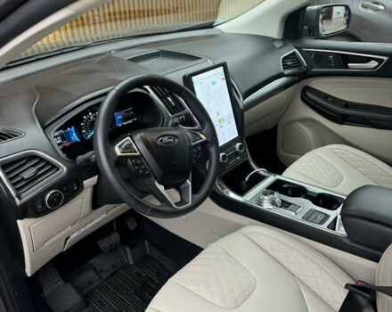 Серый Форд Эдж, объемом двигателя 2 л и пробегом 30 тыс. км за 28500 $, фото 13 на Automoto.ua