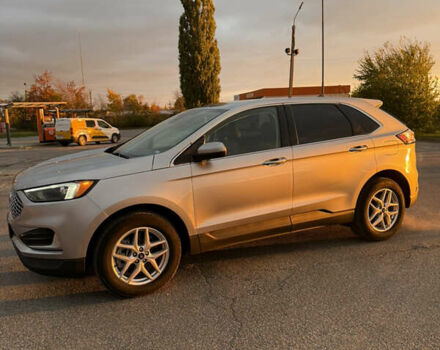 Сірий Форд Едж, об'ємом двигуна 2 л та пробігом 54 тис. км за 22000 $, фото 3 на Automoto.ua