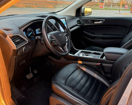 Сірий Форд Едж, об'ємом двигуна 2 л та пробігом 54 тис. км за 22000 $, фото 16 на Automoto.ua