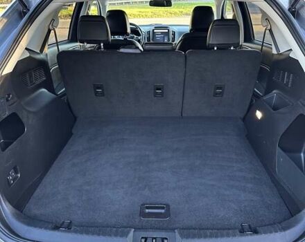 Серый Форд Эдж, объемом двигателя 2 л и пробегом 89 тыс. км за 19950 $, фото 20 на Automoto.ua