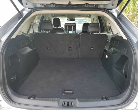 Серый Форд Эдж, объемом двигателя 2 л и пробегом 1 тыс. км за 21000 $, фото 12 на Automoto.ua