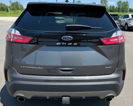 Серый Форд Эдж, объемом двигателя 2 л и пробегом 25 тыс. км за 15800 $, фото 4 на Automoto.ua