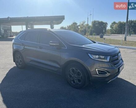 Сірий Форд Едж, об'ємом двигуна 2 л та пробігом 180 тис. км за 17000 $, фото 1 на Automoto.ua