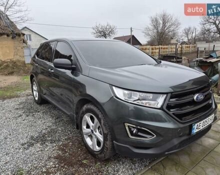 Серый Форд Эдж, объемом двигателя 2 л и пробегом 99 тыс. км за 15700 $, фото 1 на Automoto.ua