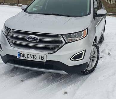 Сірий Форд Едж, об'ємом двигуна 2 л та пробігом 210 тис. км за 17800 $, фото 1 на Automoto.ua