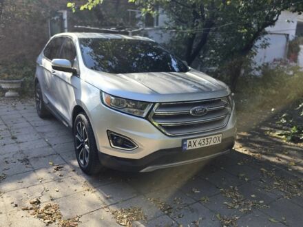 Серый Форд Эдж, объемом двигателя 3.5 л и пробегом 135 тыс. км за 12900 $, фото 1 на Automoto.ua