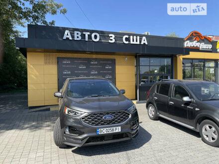 Форд Едж 2018 у Львові на Automoto.ua Сірий Форд Едж, об'ємом двигуна 2.7 л та пробігом 69 тис. км за 27500 $, фото 1 на Automoto.ua