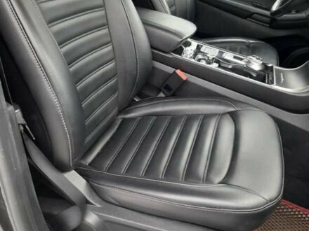 Сірий Форд Едж, об'ємом двигуна 2 л та пробігом 97 тис. км за 15600 $, фото 1 на Automoto.ua