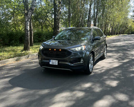 Сірий Форд Едж, об'ємом двигуна 2 л та пробігом 121 тис. км за 18750 $, фото 1 на Automoto.ua