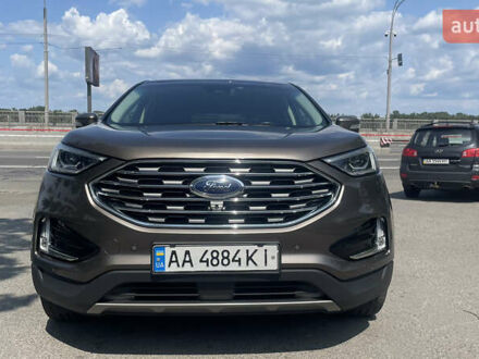 Форд Эдж 2019 в Киеве на Automoto.ua Серый Форд Эдж, объемом двигателя 2 л и пробегом 128 тыс. км за 27800 $, фото 1 на Automoto.ua