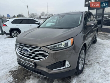 Сірий Форд Едж, об'ємом двигуна 2 л та пробігом 180 тис. км за 24990 $, фото 1 на Automoto.ua