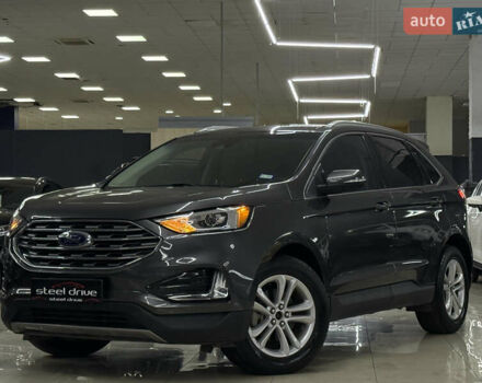 Сірий Форд Едж, об'ємом двигуна 2 л та пробігом 65 тис. км за 17499 $, фото 1 на Automoto.ua