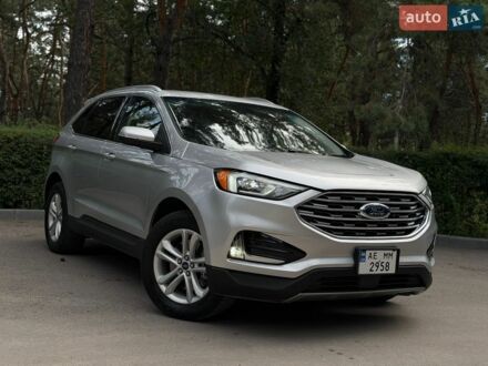 Сірий Форд Едж, об'ємом двигуна 2 л та пробігом 132 тис. км за 16000 $, фото 1 на Automoto.ua
