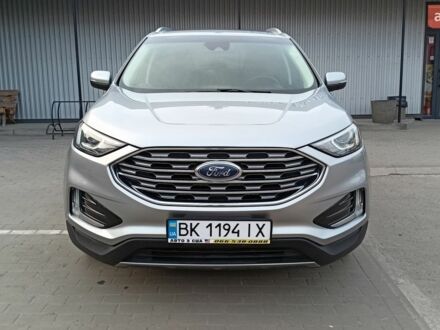 Сірий Форд Едж, об'ємом двигуна 2 л та пробігом 203 тис. км за 16300 $, фото 1 на Automoto.ua