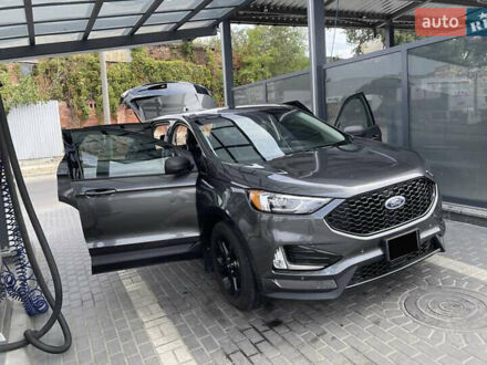 Серый Форд Эдж, объемом двигателя 2 л и пробегом 79 тыс. км за 19500 $, фото 1 на Automoto.ua