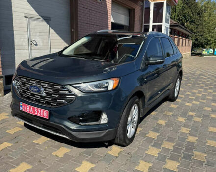 Сірий Форд Едж, об'ємом двигуна 2 л та пробігом 218 тис. км за 17200 $, фото 1 на Automoto.ua