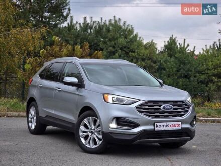 Сірий Форд Едж, об'ємом двигуна 2 л та пробігом 130 тис. км за 20999 $, фото 1 на Automoto.ua