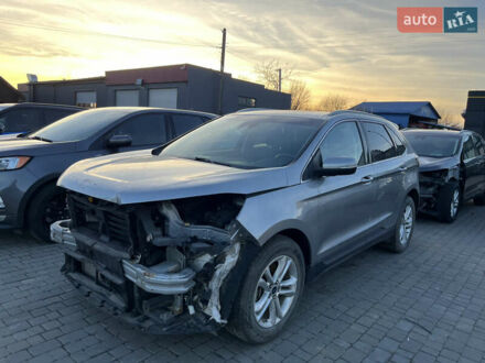 Сірий Форд Едж, об'ємом двигуна 2 л та пробігом 129 тис. км за 12800 $, фото 1 на Automoto.ua