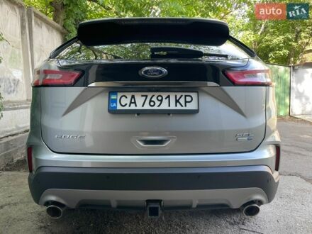 Сірий Форд Едж, об'ємом двигуна 2 л та пробігом 29 тис. км за 19300 $, фото 1 на Automoto.ua