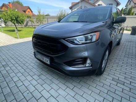 Сірий Форд Едж, об'ємом двигуна 2 л та пробігом 107 тис. км за 18999 $, фото 1 на Automoto.ua