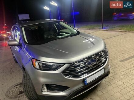 Сірий Форд Едж, об'ємом двигуна 0 л та пробігом 175 тис. км за 17300 $, фото 1 на Automoto.ua